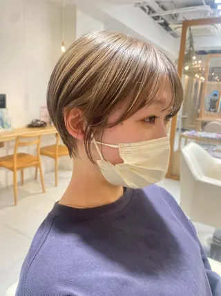 ショート カラー 安永 涼のヘアスタイル