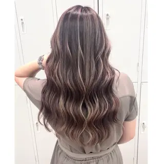 ロング カラー 奥山義進/大宮 /ダブルカラーのヘアスタイル