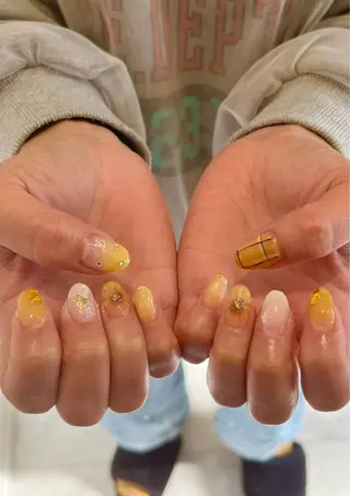 ネイル more fortuneのネイルデザイン