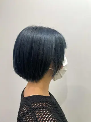 ショート カラー ナカタケ ユウのヘアスタイル