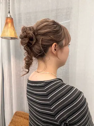 セミロング カラー リリカ🐈‍⬛ブリー チカラー/上永谷のヘアスタイル