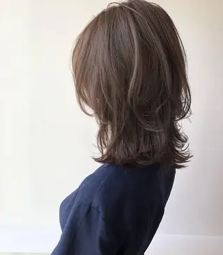 セミロング Kai by BalcoNY所属・髪質改善✨ヘッドスパ 検定✂︎まつざわのヘアスタイル