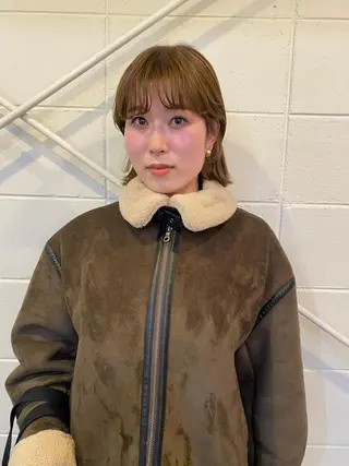 カラー iru所属・レイヤーカット/ ハイトーン/mikiのヘアスタイル