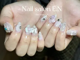 ネイル E.N🦋 長さ出し/持ち込みのネイルデザイン