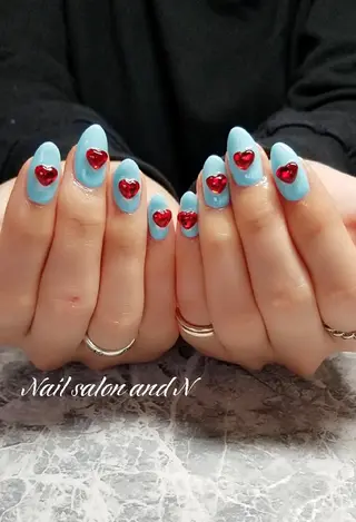 ネイル and Nのネイルデザイン