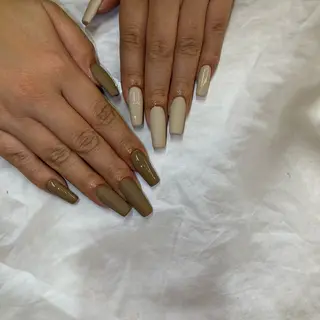 ネイル NAIL Alaia 𓇼SHIORIのネイルデザイン