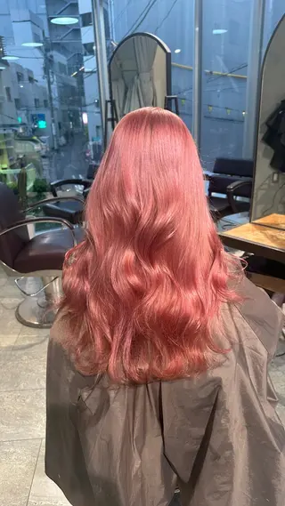 ミディアム カラー パーマ ヘアアレンジ ブリーチカラー🤍 颯馬🐈‍⬛のヘアスタイル