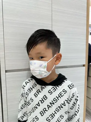 ショート メンズ キッズ 中嶋 紘夢のヘアスタイル