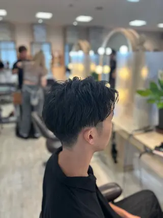 メンズ KEEN.渋沢/ 横溝小夏のヘアスタイル