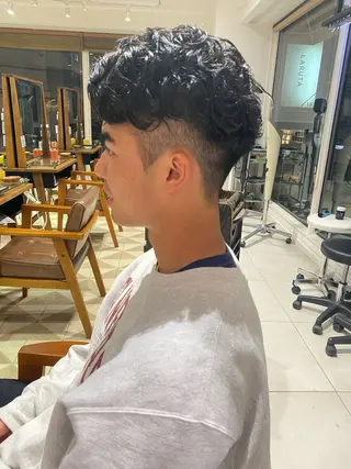 カラー パーマ ヘアアレンジ メンズ メンズパーマの巨匠 鈴木純のヘアスタイル