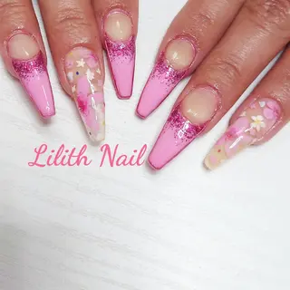 ネイル Lilith Nailのネイルデザイン