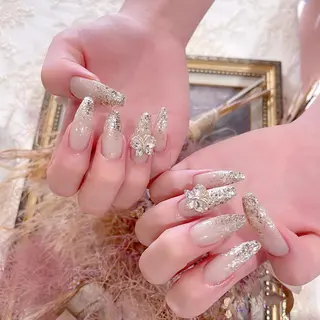 ネイル FLY Nail Salonのネイルデザイン