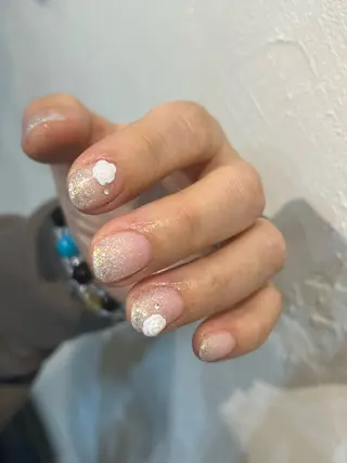 ネイル MOFU NAIL所属・MOFU NAIL 🐈‍⬛のネイルデザイン