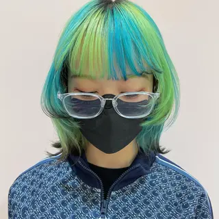 ミディアム カラー レイヤーカット/ ハイトーンchimiのヘアスタイル