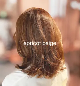 ミディアム カラー ヘアアレンジ GO TODAY SHAiRE SALON 梅田店所属・ベージュカラー/ボブ チャネリングカットのヘアスタイル