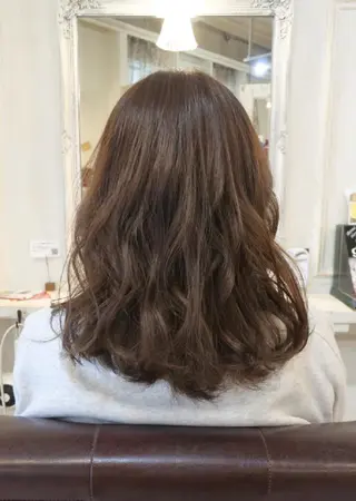 セミロング カラー 田中 愛奈のその他イメージ