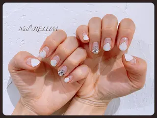 ネイル THECOLORS所属・近貞 莉奈のネイルデザイン