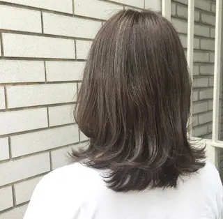 ミディアム カラー 透明感カラー 松田晃代のヘアスタイル