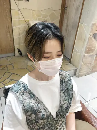 ショート カラー 【ディレクター 🧸🤍田澤　唯那】のヘアスタイル