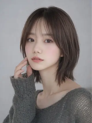 ショート Aura所属・丸山 心 / 艶カラーのヘアスタイル