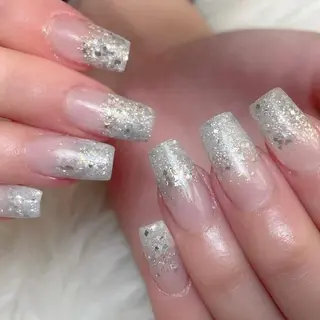 ネイル シェヌネイル JURAのネイルデザイン