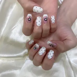 ネイル 西岡 杏のネイルデザイン