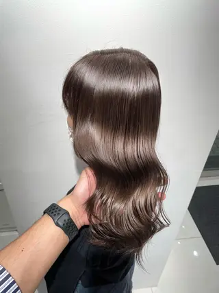 ロング JAMシェアサロン ブランエスパ店所属・大人世代 髪質改善のヘアスタイル