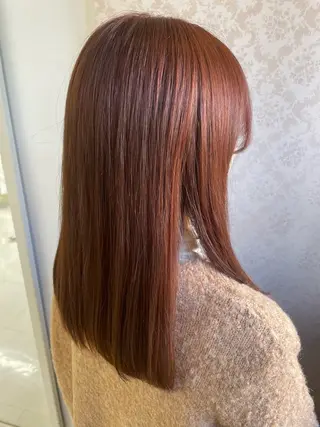 ミディアム ヒヨシ ルナのヘアスタイル