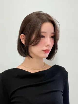 ショート カラー 木元 瑛✂︎ボブのヘアスタイル