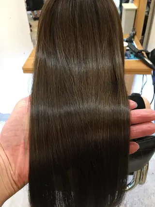 セミロング カラー メンズ眉毛ITSUK Iメンズ専門　新宿の眉毛・アイブロウイメージ