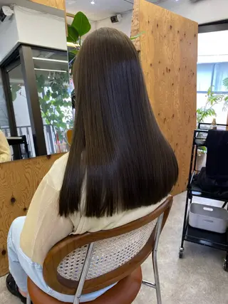 ロング カラー iroha/ n.w.h🎀のヘアスタイル