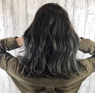 ミディアム カラー 🫟Blanco🫟 Color&Careのヘアスタイル