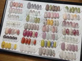 ネイル una+(ウナプラス）所属・Nodoka nailのネイルデザイン