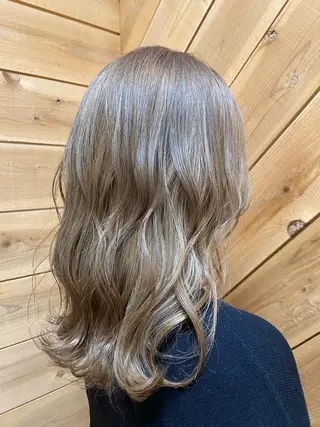 カラー hair salon Ranun (ヘアサロン ラナン)所属・城間 勇妃のヘアスタイル