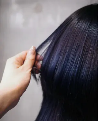 カラー Sog所属・manami/艶髪 /くすみカラーのヘアスタイル