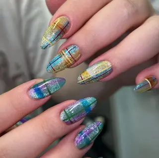 ネイル Pure&Rich Nailのネイルデザイン