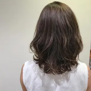 ミディアム ROUTE ルートのヘアスタイル