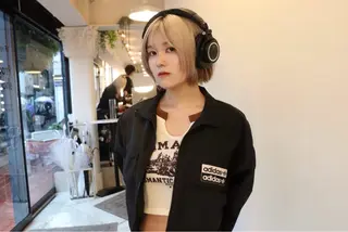 ショート SHIN レイヤー‪‪カットのヘアスタイル