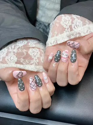 ネイル Iconic所属・Iconic Nailのネイルデザイン