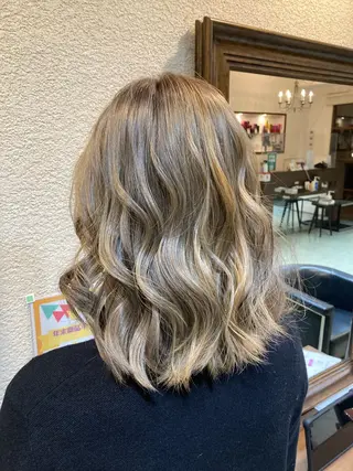 ミディアム カラー ぱく みやんのヘアスタイル