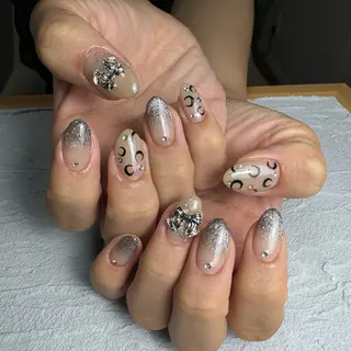 ネイル Re:Smil所属・☺︎ NOZOMI☺︎のネイルデザイン