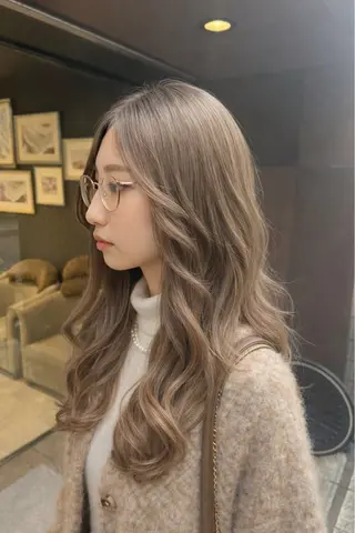 カラー 透明感のある艶髪なら 矢場町駅4番出口すぐのヘアスタイル