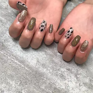 ネイル 《カメレオン》 西田美輝のヘアスタイル