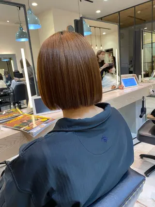ショート Misaki ║ツヤカラーのヘアスタイル