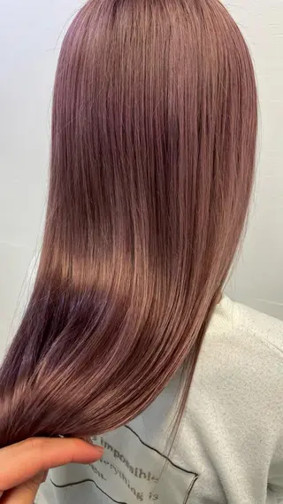 ロング カラー HOLLY 髙橋ユウキのヘアスタイル