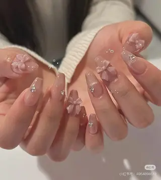 ネイル ユミネイルサロン所属・U miのネイルデザイン