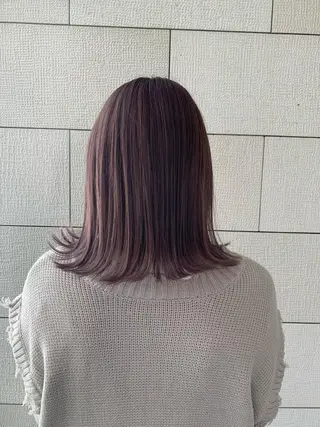 ミディアム カラー fio マナミのヘアスタイル