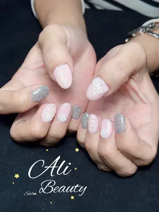 ネイル Ali 新小岩 ネイル専門のネイルデザイン