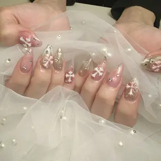 ネイル nami🐰🎀 堺筋本町ネイルサロンのネイルデザイン