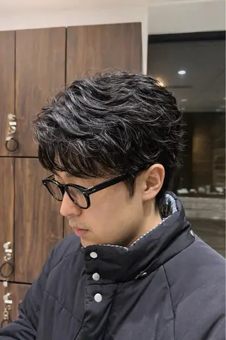 ショート パーマ メンズ ケンシロウ メンズパーマ特化⭕️のヘアスタイル